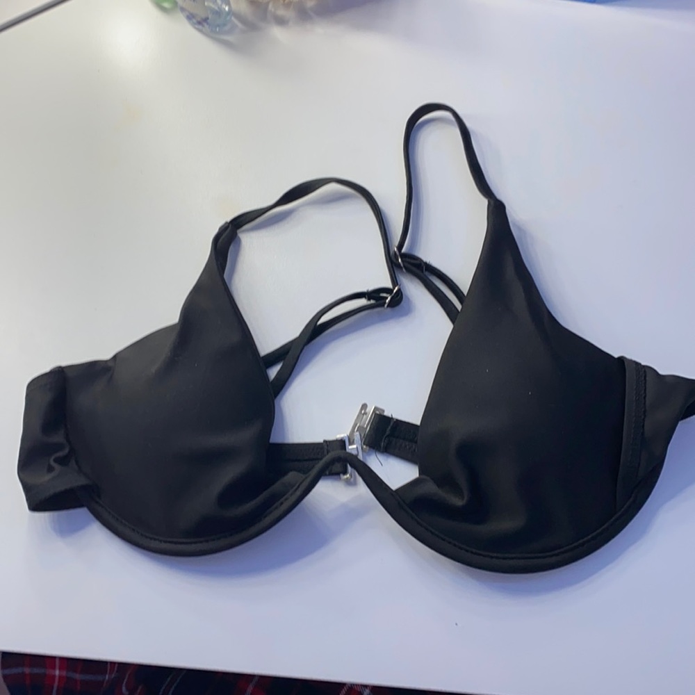 SHEIN bathing suit top